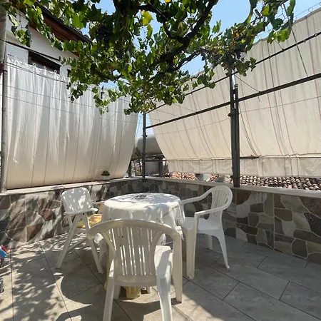 Apartamento Anastas Berati